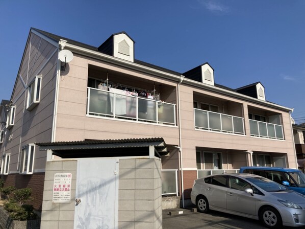 サンシャインBの物件外観写真